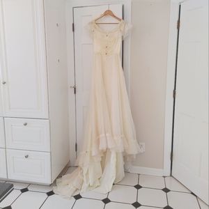 Vintage Rosebud Wedding Dress